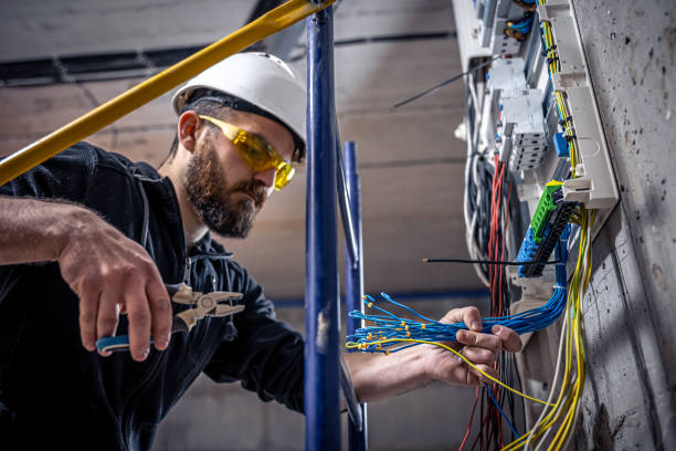 Best Local Electrician Companies  in Kiryas Joel, NY